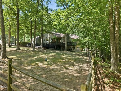 Nestled on more than 6 private acres, this contemporary-style - photo 50