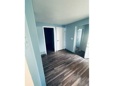 Check out this completely remodeled townhouse located in the - photo 9