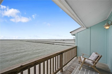 This beautifully updated waterfront condo offers 2 bedrooms plus - photo 5