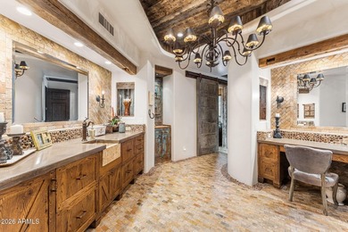 RARE ARCHITECTURE, PINNACLE PEAK VIEWS, DETACHED GUEST HOUSE, & - photo 13