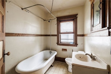 Fully vacant duplex in the Lyell/Otis neighborhood! Rare - photo 20