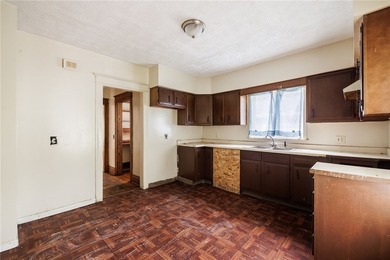 Fully vacant duplex in the Lyell/Otis neighborhood! Rare - photo 22