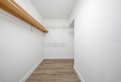 Come open the door to this gorgeous 2 bedroom, 2 bathroom first - photo 22