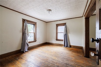Fully vacant duplex in the Lyell/Otis neighborhood! Rare - photo 28