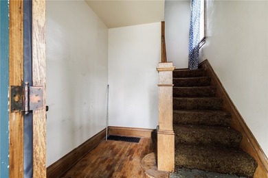 Fully vacant duplex in the Lyell/Otis neighborhood! Rare - photo 30