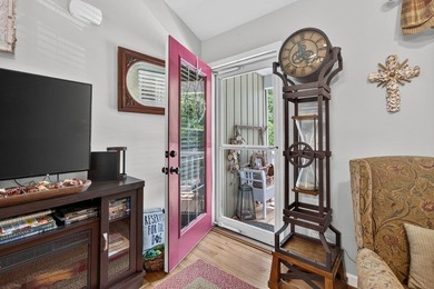 Welcome home to a canvas of possibility! Step into this - photo 5