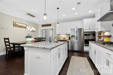 Welcome home to 115 Mint Ave., Unit D! A beautiful - photo 12