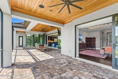 The gates of the prestigious Adelaide community in West Viera - photo 14