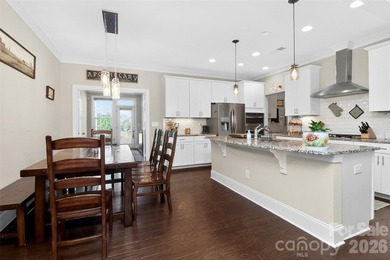 Welcome home to 115 Mint Ave., Unit D! A beautiful - photo 15