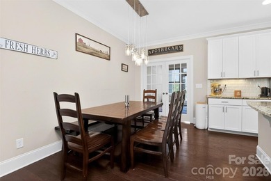 Welcome home to 115 Mint Ave., Unit D! A beautiful - photo 16