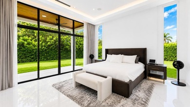 Welcome to this unique and luxurious modern Estate in Plantation - photo 20