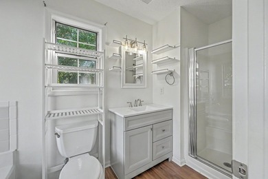 Welcome to this beautiful 3-bedroom, 2-bath home in the - photo 21