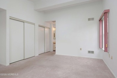 Welcome home to 1031B Thornbury Lane, a well-maintained - photo 22