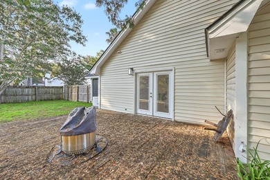 Welcome to this beautiful 3-bedroom, 2-bath home in the - photo 28