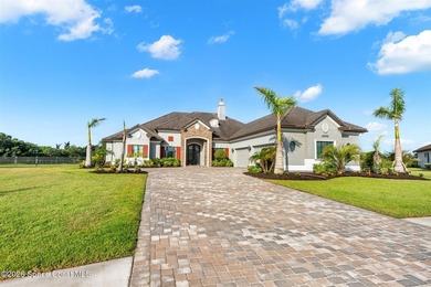 The gates of the prestigious Adelaide community in West Viera - photo 32