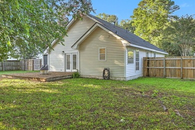 Welcome to this beautiful 3-bedroom, 2-bath home in the - photo 33