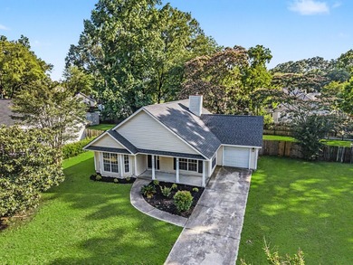 Welcome to this beautiful 3-bedroom, 2-bath home in the - photo 34