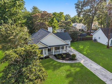 Welcome to this beautiful 3-bedroom, 2-bath home in the - photo 35
