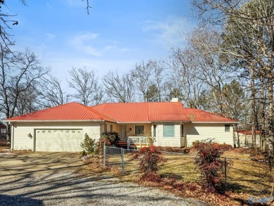 Lake Home For Sale in Centre, Alabama