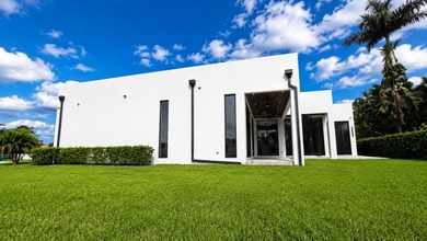 Welcome to this unique and luxurious modern Estate in Plantation - photo 45