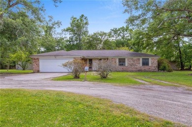 (private lake, pond, coastal) Home For Sale in Vinton Louisiana