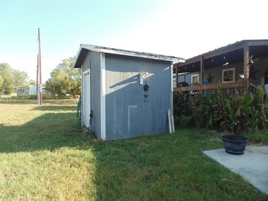 This unique property has plenty of room for individuals looking - photo 9