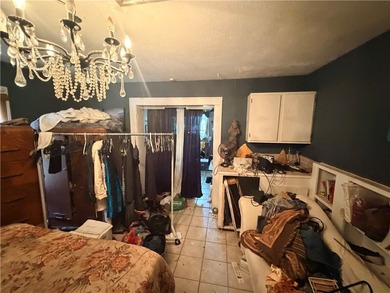 2-bedroom, 2-bath home with a bonus room offering 1,812 square - photo 12