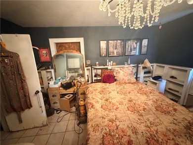 2-bedroom, 2-bath home with a bonus room offering 1,812 square - photo 13