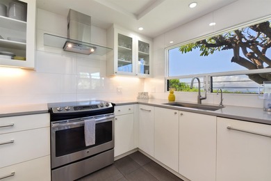 Welcome to Wailea Ekolu 105. Easy access to this beautifully - photo 13