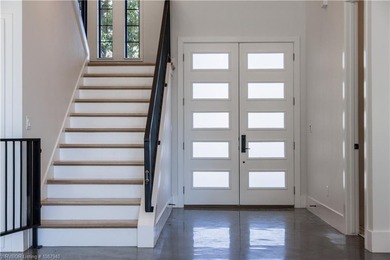 Experience modern. luxury and thoughtful design in this stunning - photo 18