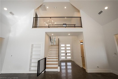 Experience modern. luxury and thoughtful design in this stunning - photo 19
