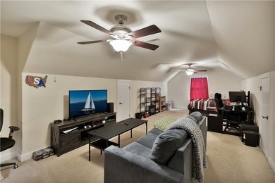 BRAND NEW ROOF!! HOME IS PRICED $40,000.00 BELOW APPRAISAL and a - photo 22