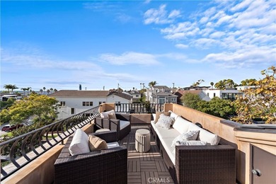 432 Acacia is a sophisticated home offering the perfect blend of - photo 25