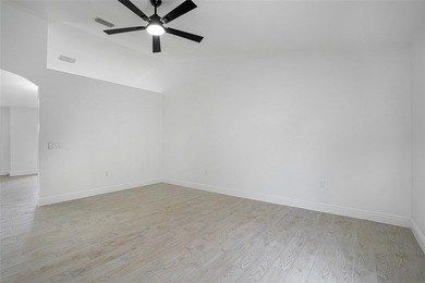 Prime Sebastian location. Close to Riverview park, boat ramp - photo 25