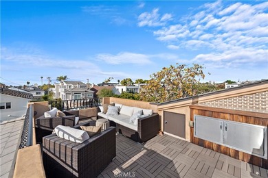 432 Acacia is a sophisticated home offering the perfect blend of - photo 26