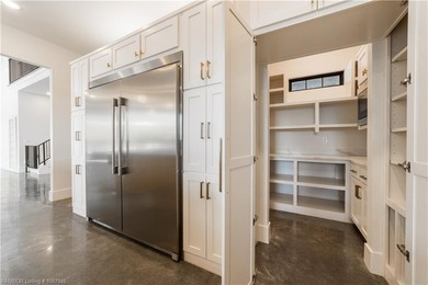 Experience modern. luxury and thoughtful design in this stunning - photo 29