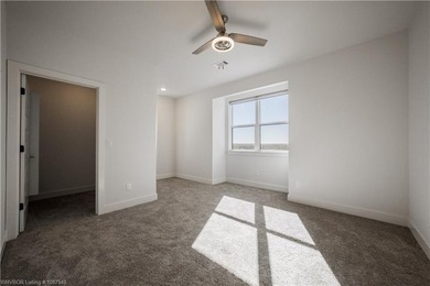 Experience modern. luxury and thoughtful design in this stunning - photo 41