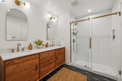 THE FEELING: Sky in every direction. Gorgeously renovated with - photo 45
