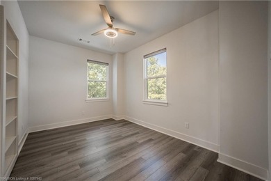 Experience modern. luxury and thoughtful design in this stunning - photo 49