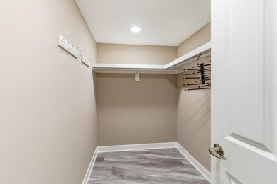 Experience luxury living in the prestigious Tartan Fields - photo 59