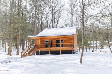 Glendale Lake Home For Sale in Flinton Pennsylvania