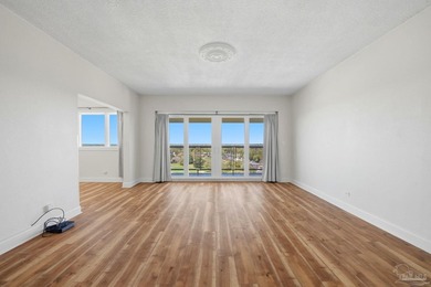 EXPERIENCE ELEVATED COASTAL LIVING FROM THIS 11TH FLOOR - photo 6