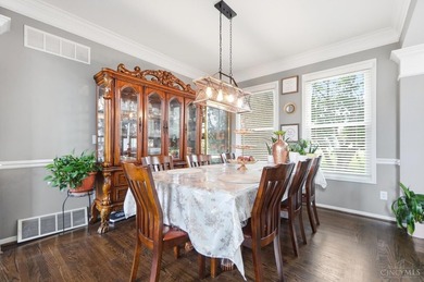 Welcome to beautiful 5-bedrooms,4 baths home in the desirable - photo 12