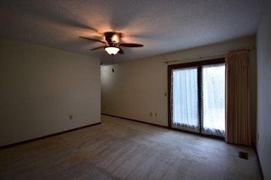 Welcome to Easy Living! This beautiful 2-bedroom, 2-bath - photo 16