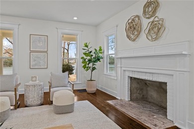 Discover this extraordinary Little Neck home, a spectacular 1910 - photo 20