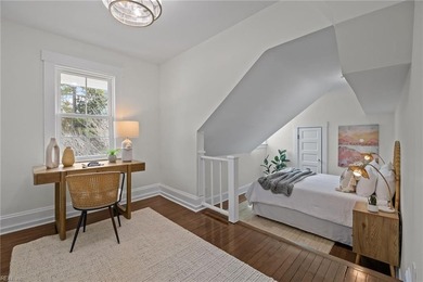 Discover this extraordinary Little Neck home, a spectacular 1910 - photo 35