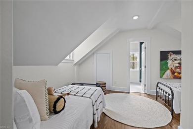 Discover this extraordinary Little Neck home, a spectacular 1910 - photo 38