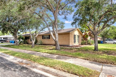 Welcome to this well-maintained 4-bedroom, 2-bath home in the - photo 3