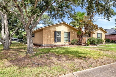 Welcome to this well-maintained 4-bedroom, 2-bath home in the - photo 4
