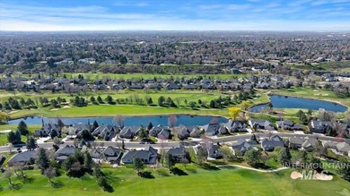 This beautifully maintained home will not disappoint. Nestle in - photo 4